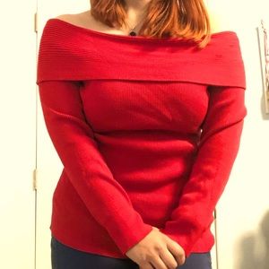 Red long sleeve should free Shirt